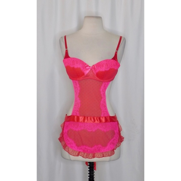 VICTORIA’S SECRET Sexy Little Things Red Pink French Maid Apron Swiss Dot 34B - Picture 1 of 11